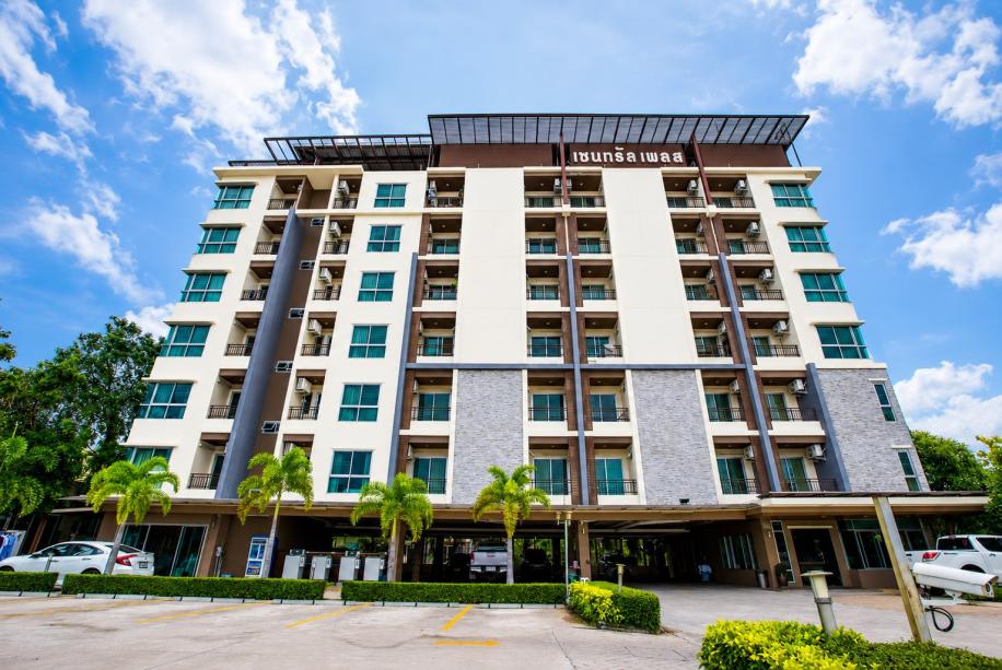 Central place serviced apartment 1