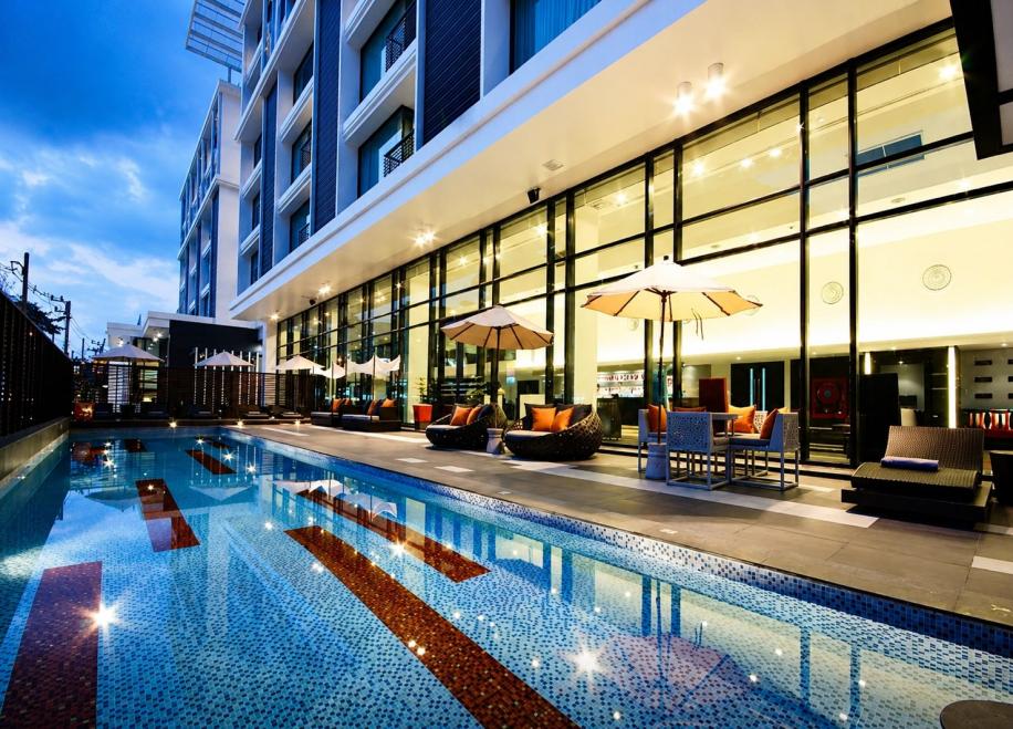 Tsix5 Hotel