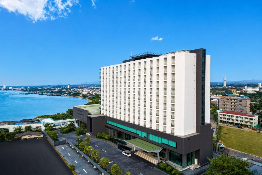 Tsix5 Phenomenal Hotel Pattaya