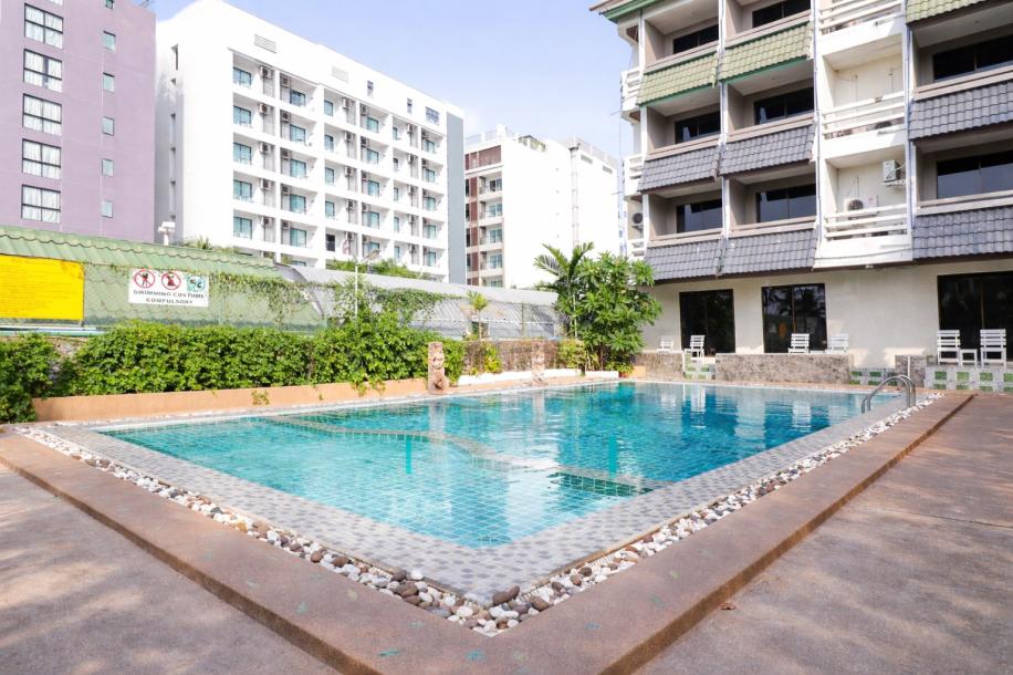Natural Beach Hotel Pattaya